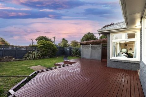 Photo of property in 240 Westminster Street, Mairehau, Christchurch, 8013