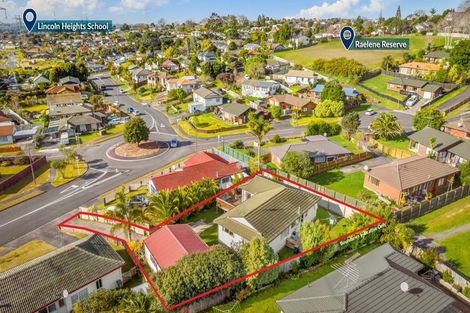 Photo of property in 22 Broadfield Street, Massey, Auckland, 0614