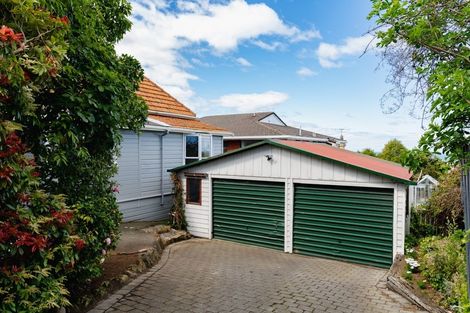 Photo of property in 112 Eglinton Road, Mornington, Dunedin, 9011