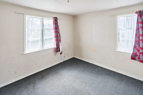 Photo of property in 24 Pearce Crescent, Taita, Lower Hutt, 5011