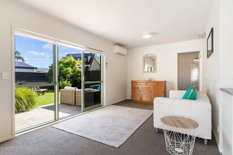 Photo of property in 135 Mayfair Avenue, Whangamata, 3620