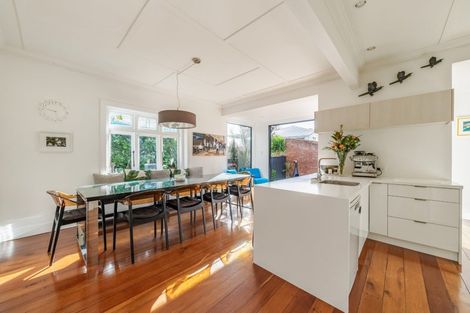 Photo of property in 10 Ruahine Street, Hataitai, Wellington, 6021