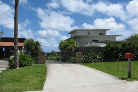 Photo of property in 16a Edwin Mitchelson Road, Muriwai, Waimauku, 0881