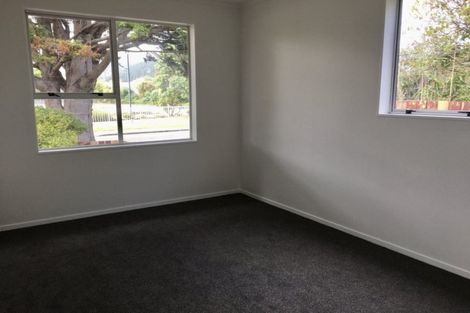 Photo of property in 137 Makarini Street, Paraparaumu, 5032