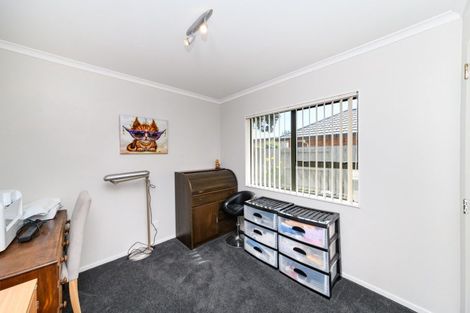 Photo of property in 10 Parnell Heights Drive, Kelvin Grove, Palmerston North, 4414