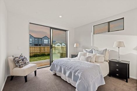 Photo of property in 1/1 Hebe Lane, Northwood, 8051