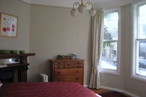 Photo of property in 174 Tasman Street, Mount Cook, Wellington, 6021