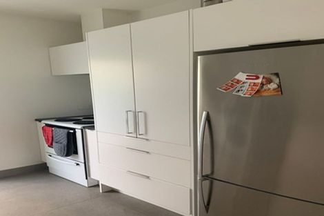 Photo of property in 9a Kerema Way, Schnapper Rock, Auckland, 0632