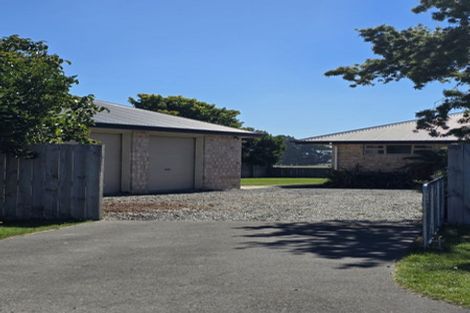 Photo of property in 32 Smarts Drive, Leithfield, 7481