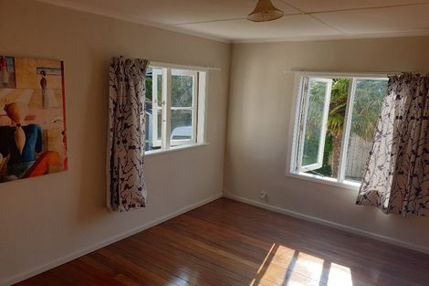 Photo of property in 1/7 Savoy Road, Glen Eden, Auckland, 0602