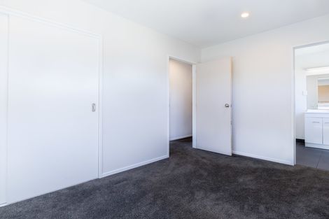 Photo of property in 36 Makora Road, Massey, Auckland, 0614