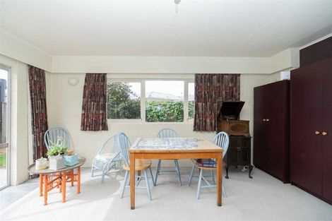 Photo of property in 54 Queenwood Avenue, Queenwood, Hamilton, 3210