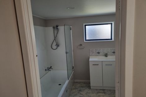 Photo of property in 17 Kent Street, Kingston, Athol, 9793