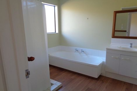 Photo of property in 5 Perry Way, Mapua, 7005