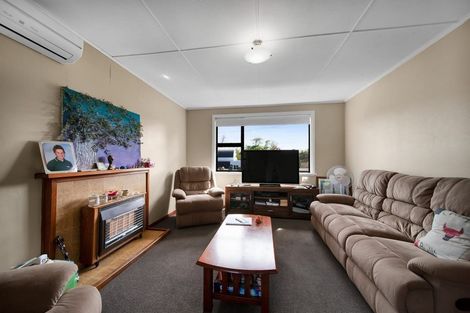 Photo of property in 40 Hunter Street, Hawera, 4610