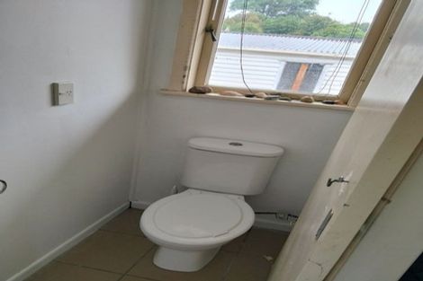 Photo of property in 1/450 Great South Road, Opaheke, Papakura, 2113