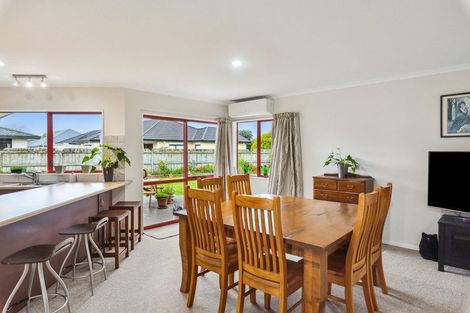 Photo of property in 15 San Priamo Place, Paraparaumu Beach, Paraparaumu, 5032