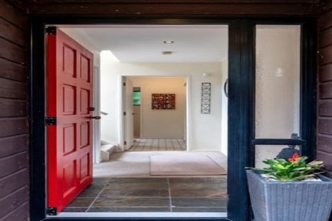 Photo of property in 2/3a City View Terrace, Birkenhead, Auckland, 0626