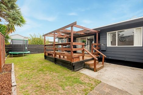 Photo of property in 247 Gravatt Road, Papamoa Beach, Papamoa, 3118