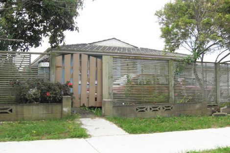 Photo of property in 2/4 Idlewild Avenue, Mangere, Auckland, 2022