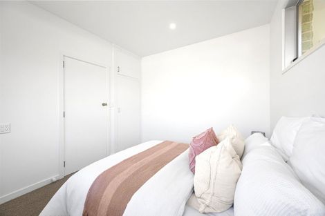 Photo of property in 2/99 Briggs Road, Shirley, Christchurch, 8052