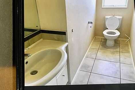 Photo of property in 10 Franshell Crescent, East Tamaki, Auckland, 2013