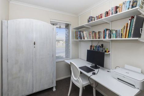 Photo of property in 53 Glasnevin Drive, Casebrook, Christchurch, 8051