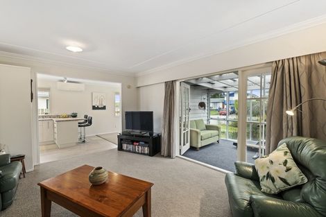 Photo of property in 74 Kennedy Drive, Levin, 5510