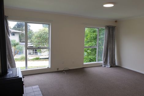 Photo of property in 40 Holt Avenue, Torbay, Auckland, 0630