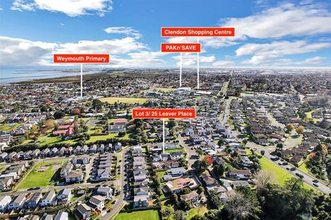 Photo of property in 25c Leaver Place, Weymouth, Auckland, 2103