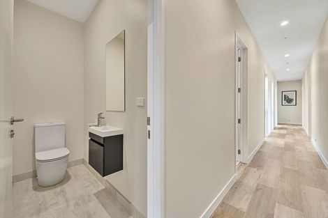 Photo of property in 4 Wheki Place, Swanson, 0614