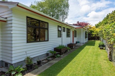 Photo of property in 2 Nansen Place, Levin, 5510