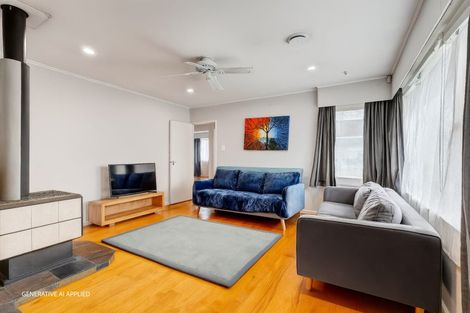 Photo of property in 5 Rainbow Place, Wattle Downs, Auckland, 2103