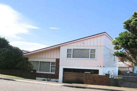 Photo of property in 78 Tauhinu Road, Miramar, Wellington, 6022