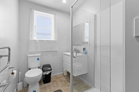 Photo of property in 52 Cuba Street, Marton, 4710