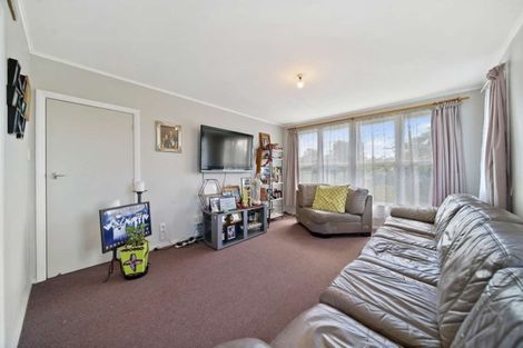 Photo of property in 21 Gilbert Road, Otara, Auckland, 2023