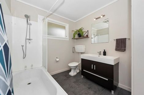 Photo of property in 81u1 Carrington Avenue, Silverdale, Hamilton, 3216