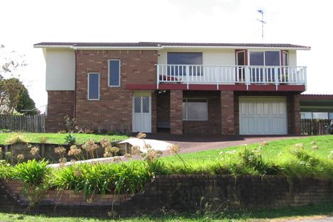 Photo of property in 80j Tirimoana Road, Te Atatu South, Auckland, 0602
