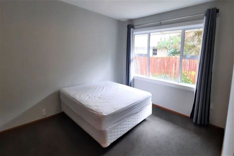 Photo of property in 12 Ashfield Place, Ilam, Christchurch, 8041