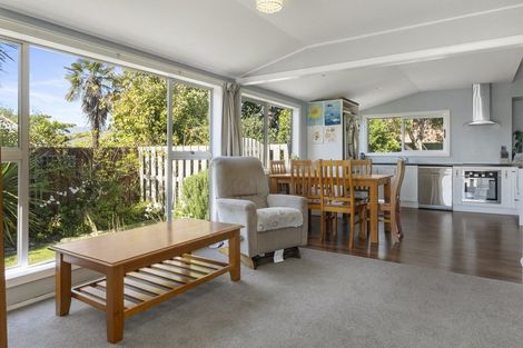 Photo of property in 6 Laura Lane, Brightwater, 7022