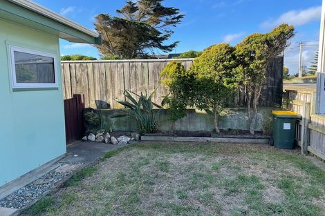 Photo of property in 59 Rua Avenue, Waitarere Beach, Levin, 5510