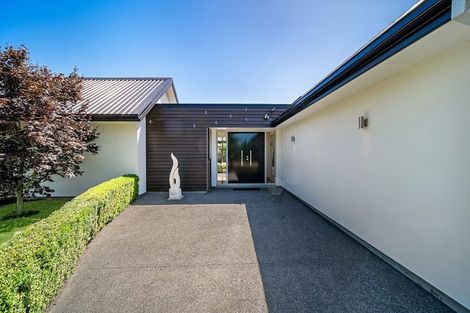Photo of property in 19 Rossington Drive, West Melton, 7618