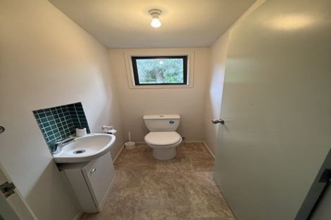Photo of property in 23 James Paige Lane, Riverhead, Albany, 0793