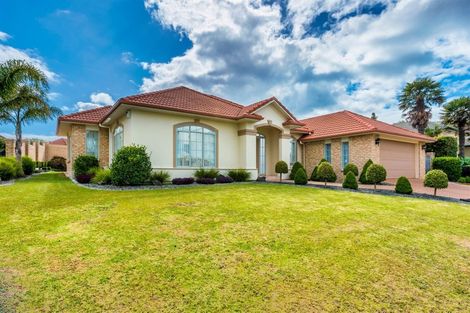 Photo of property in 16 Hendrika Court, Hobsonville, Auckland, 0618