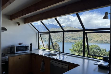Photo of property in 18 Woodbury Rise, Queenstown, 9300