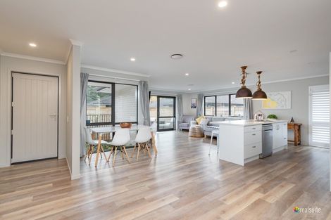 Photo of property in 9 Shearwater Lane, Whitby, Porirua, 5024