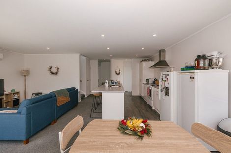 Photo of property in 962b Tremaine Avenue, Roslyn, Palmerston North, 4414