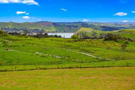 Photo of property in 54 Rangiora Road, Kaiwaka, 0573