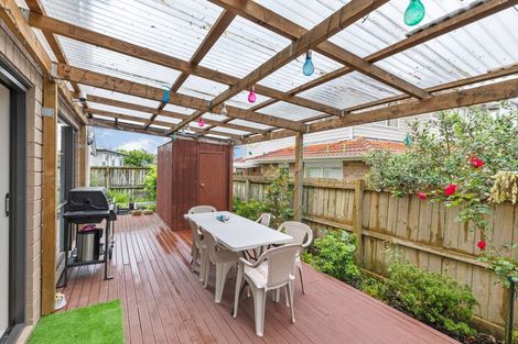 Photo of property in 108a Coronation Road, Papatoetoe, Auckland, 2025