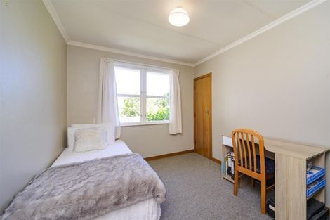 Photo of property in 17 Skerman Street, Marton, 4710